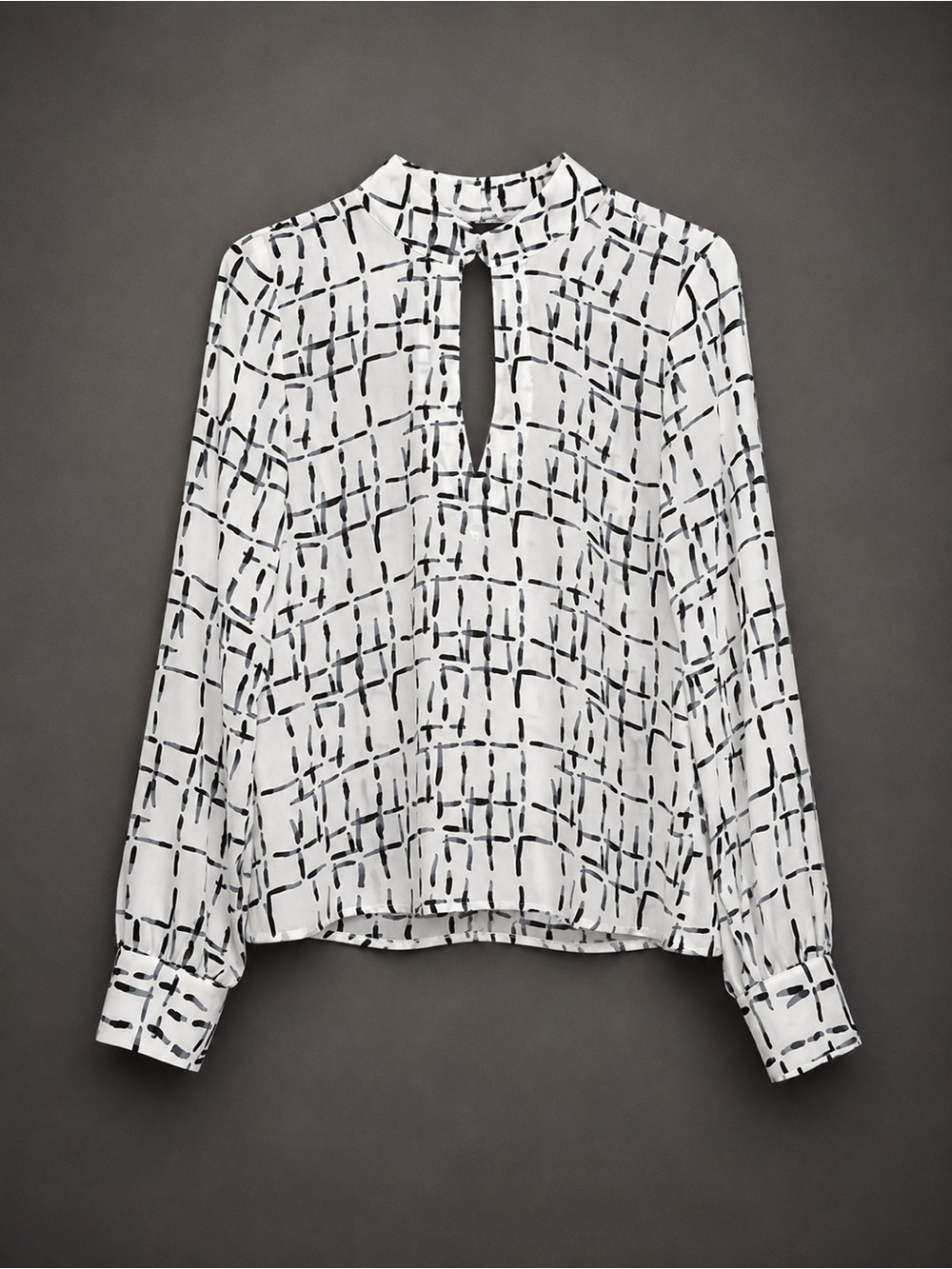 White & Black Parlez Abstract Print Keyhole Blouse- Size S- NWOT